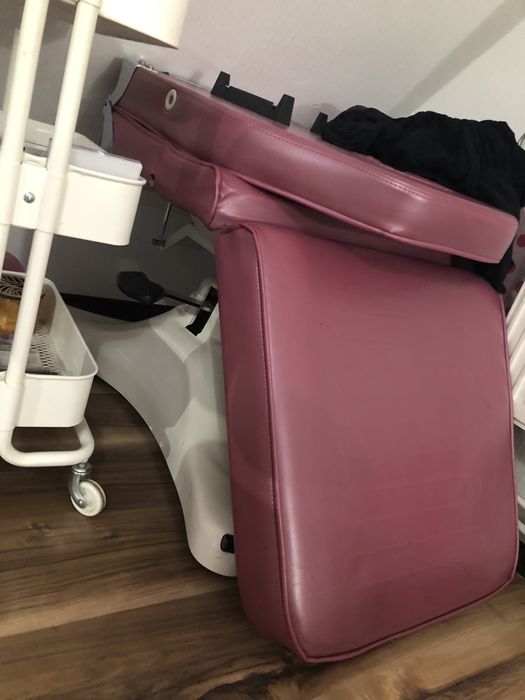 Lóżko kosmetyczne z akcesoriami