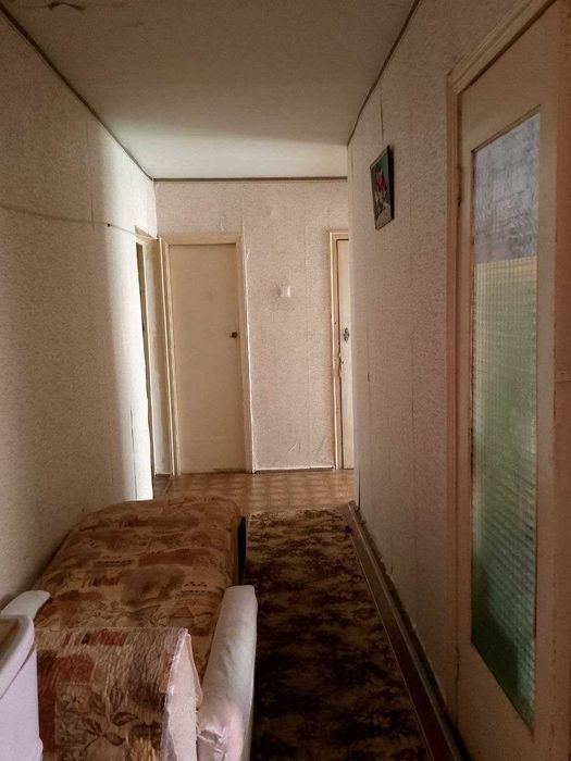Продам трикімнатну квартиру в Одесі Таїрова