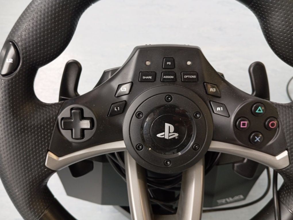 Volante HORI Racing wheel Alex PS4/PC