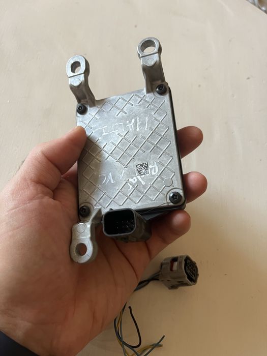Дістронік радар Nissan Rogue T32  номер 28438-5FA4A США