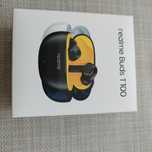Ładowarka do słuchawek dousznych "Realme Buds T100" oraz akcesoria. Ok