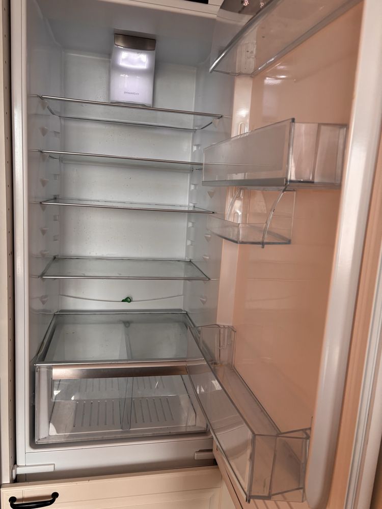 Lodówka do zabudowy Elektrolux