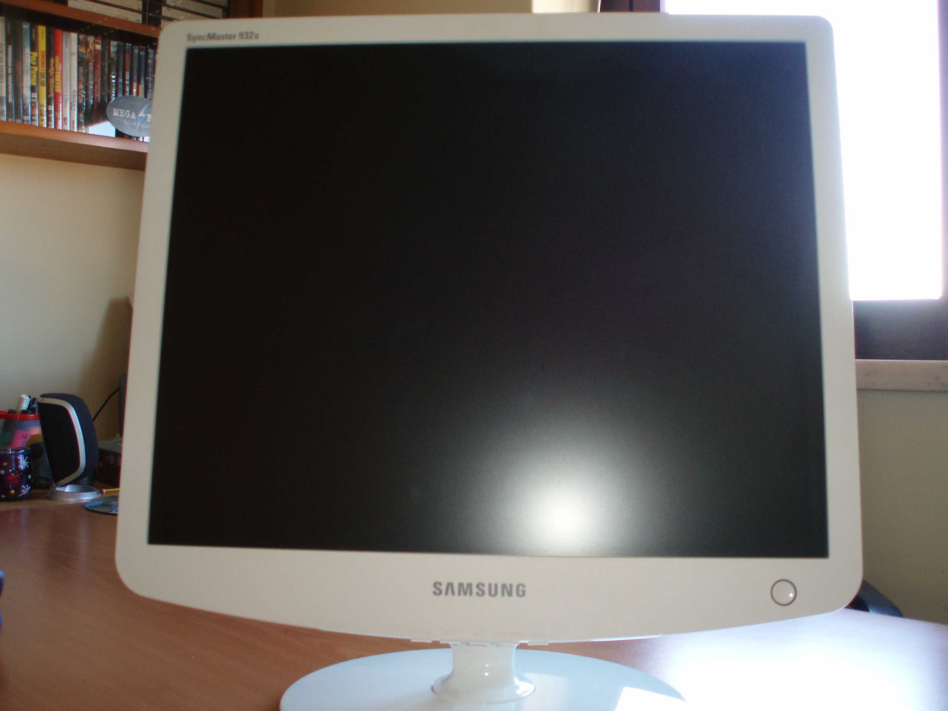 LCD Samsung SyncMaster 932B