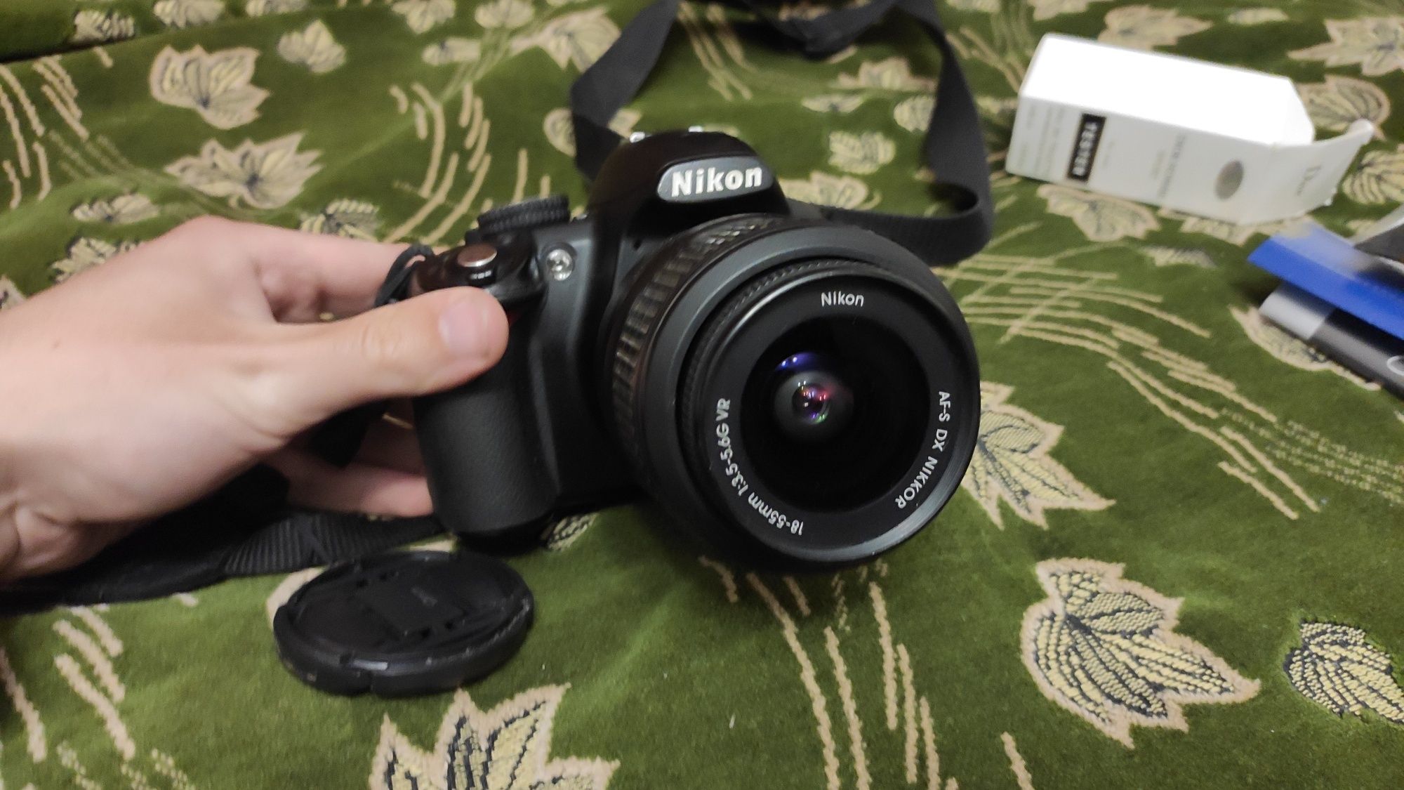 Продаётся Nikon D3100