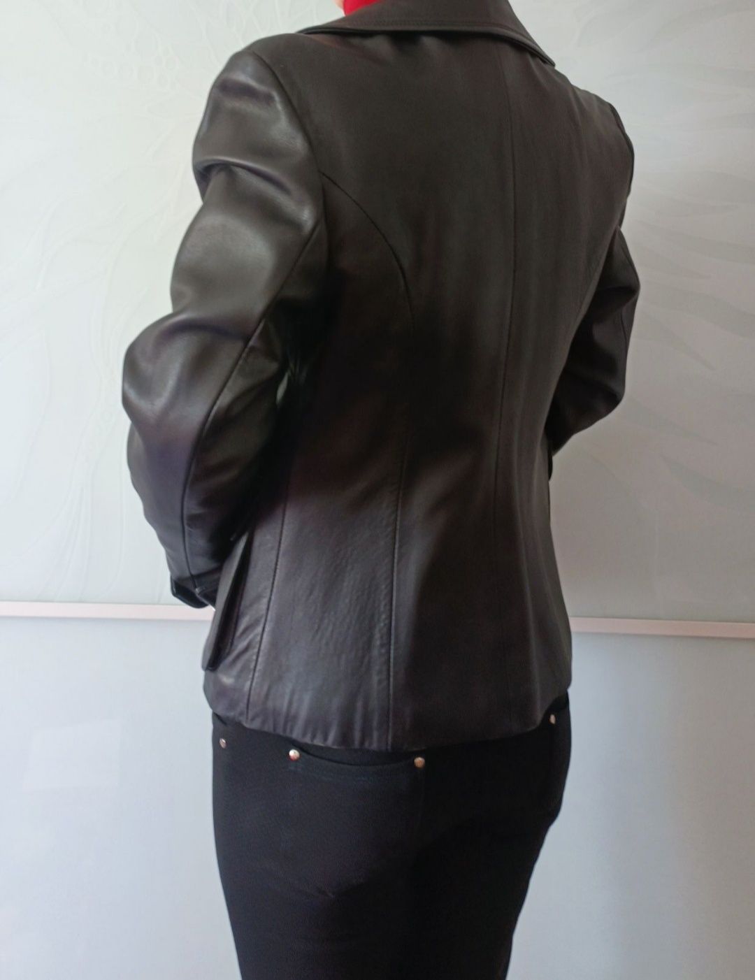 Кожаный женский пиджак р.42, натуральная кожа