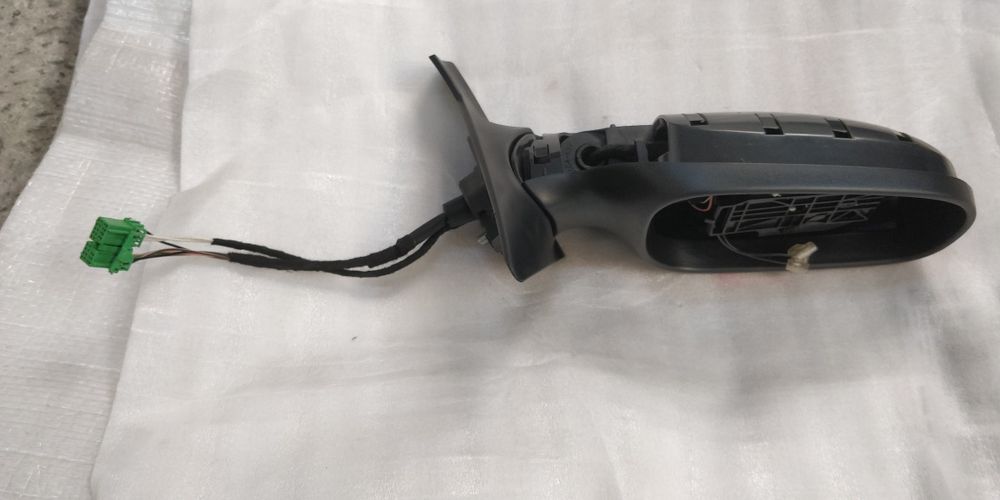 Retrovisor novo lado dir. volvo s60