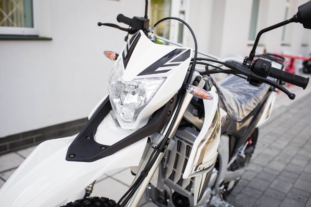 LONCIN LX300GY мотоцикл