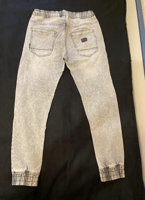 Штаны-джоггеры Cropp светло-серые