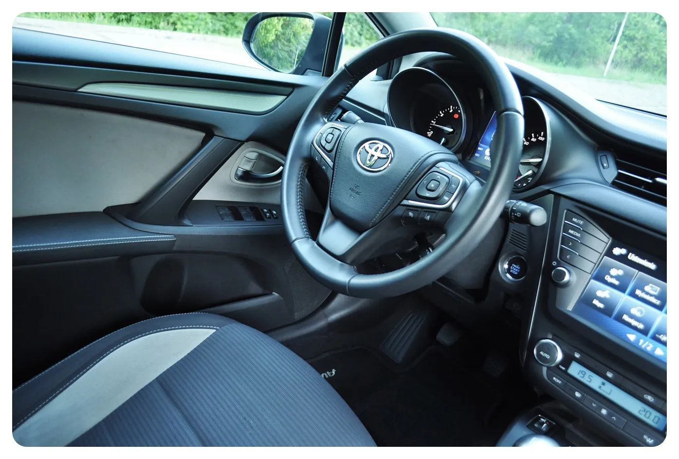 Toyota Avensis 1.8 147KM TEAM D, perfekcyjna, serwis, super stan, od 1-wł.