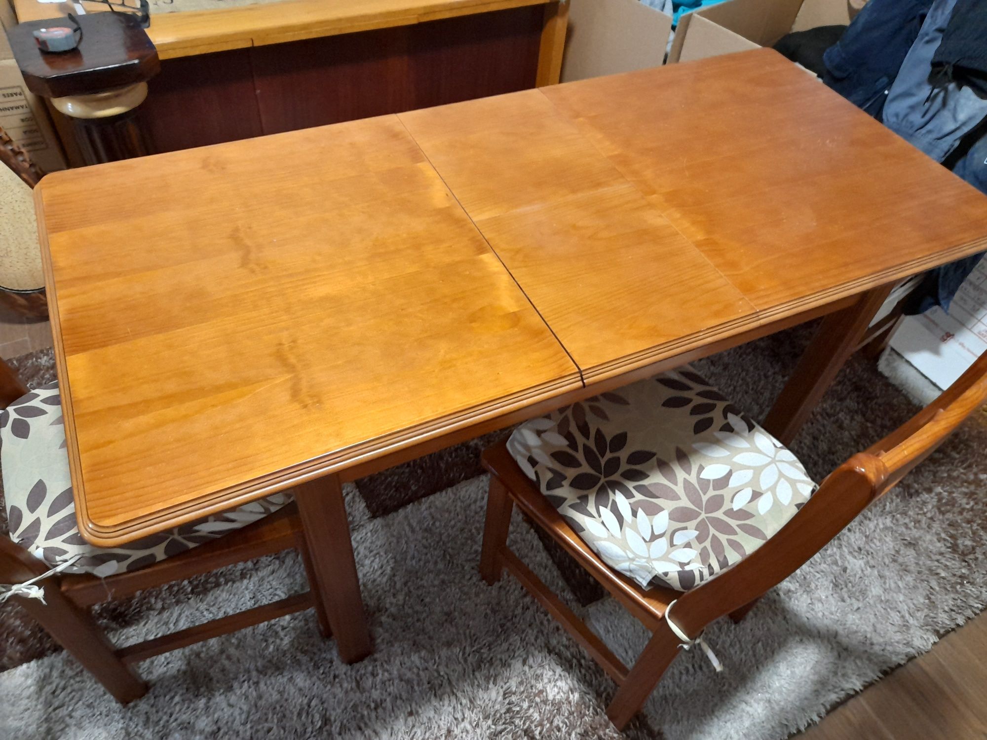 Mesa de jantar madeira