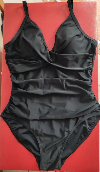 Strój kąpielowy jednoczęściowy rozmiar 42