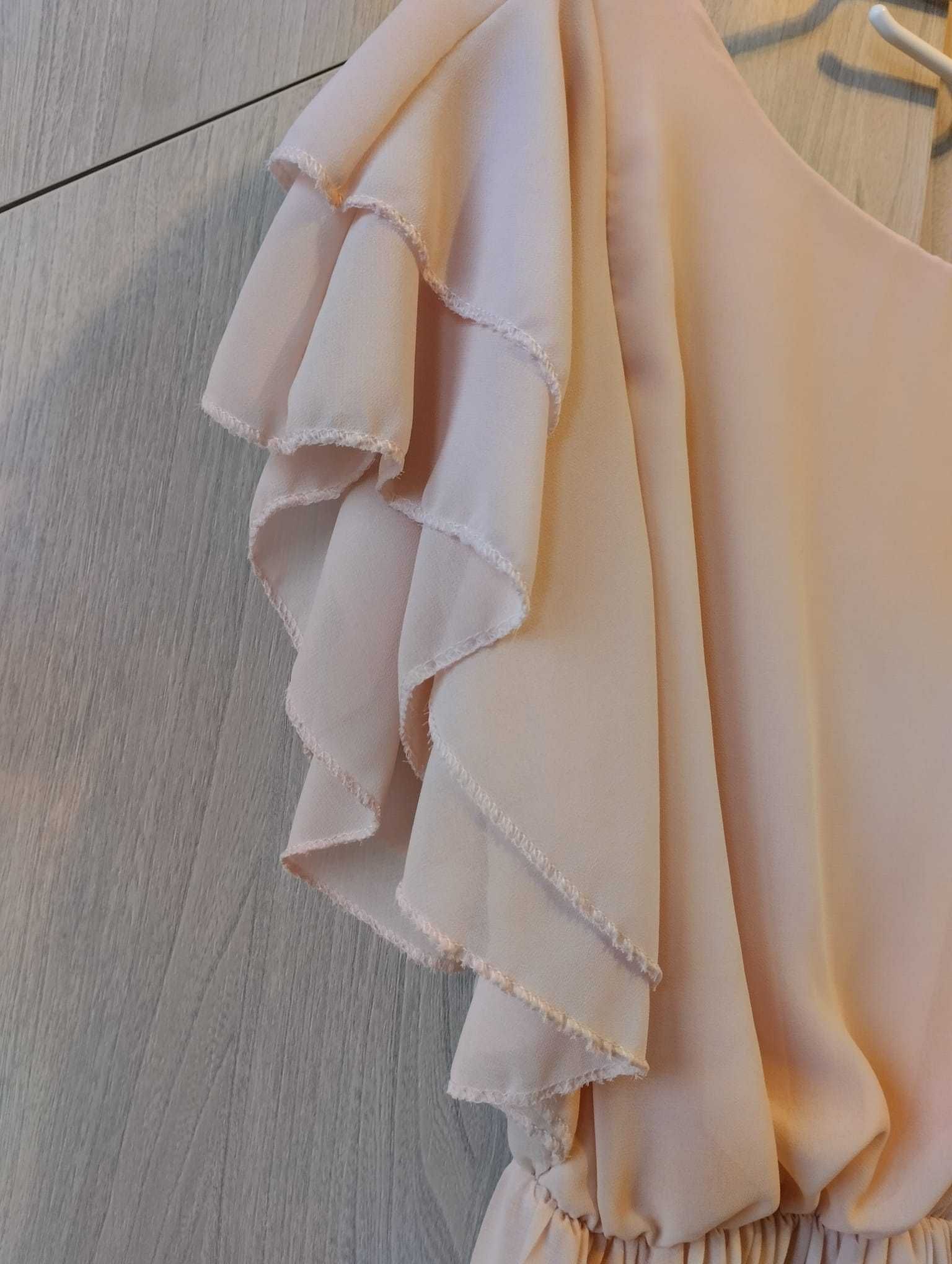 Różowa sukienka na gumce z plisowaną spódnicą, na wesele