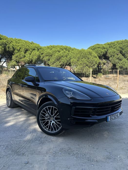 Porsche Cayenne 3.0 e-híbrido plug in 462cv