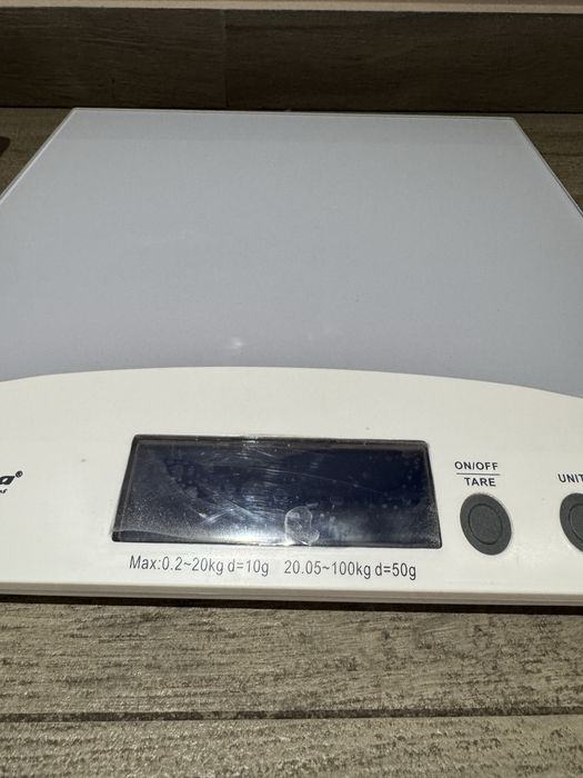 Ваги 2 в 1 для немовлят і дорослих