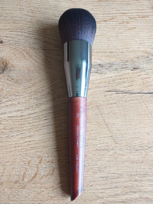 NOWY#126 MAKE UP FOR EVER do pudru bronzera oryginalny pędzel makijaż