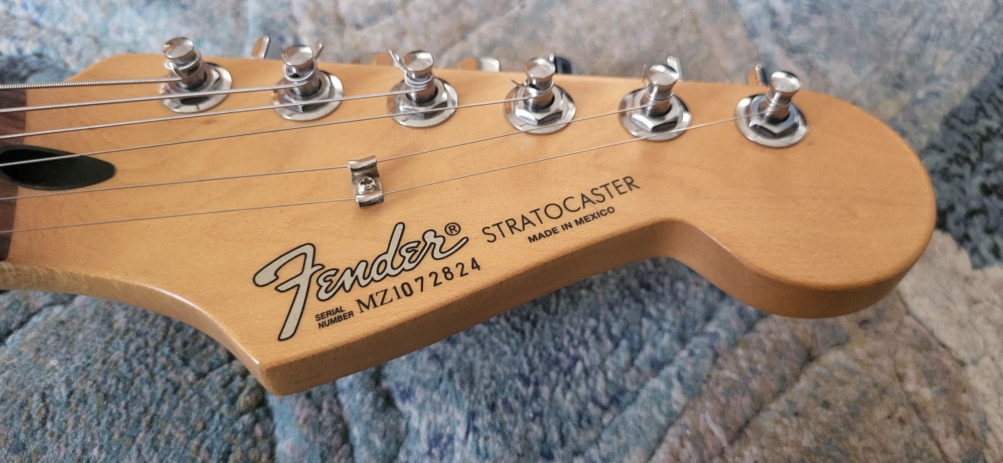 Fender Stratocaster