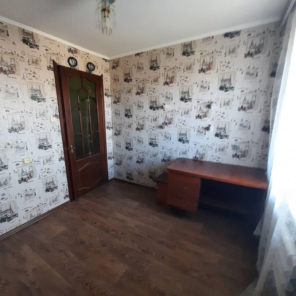 Сімейна квартира на Набережній л-та Дніпрова