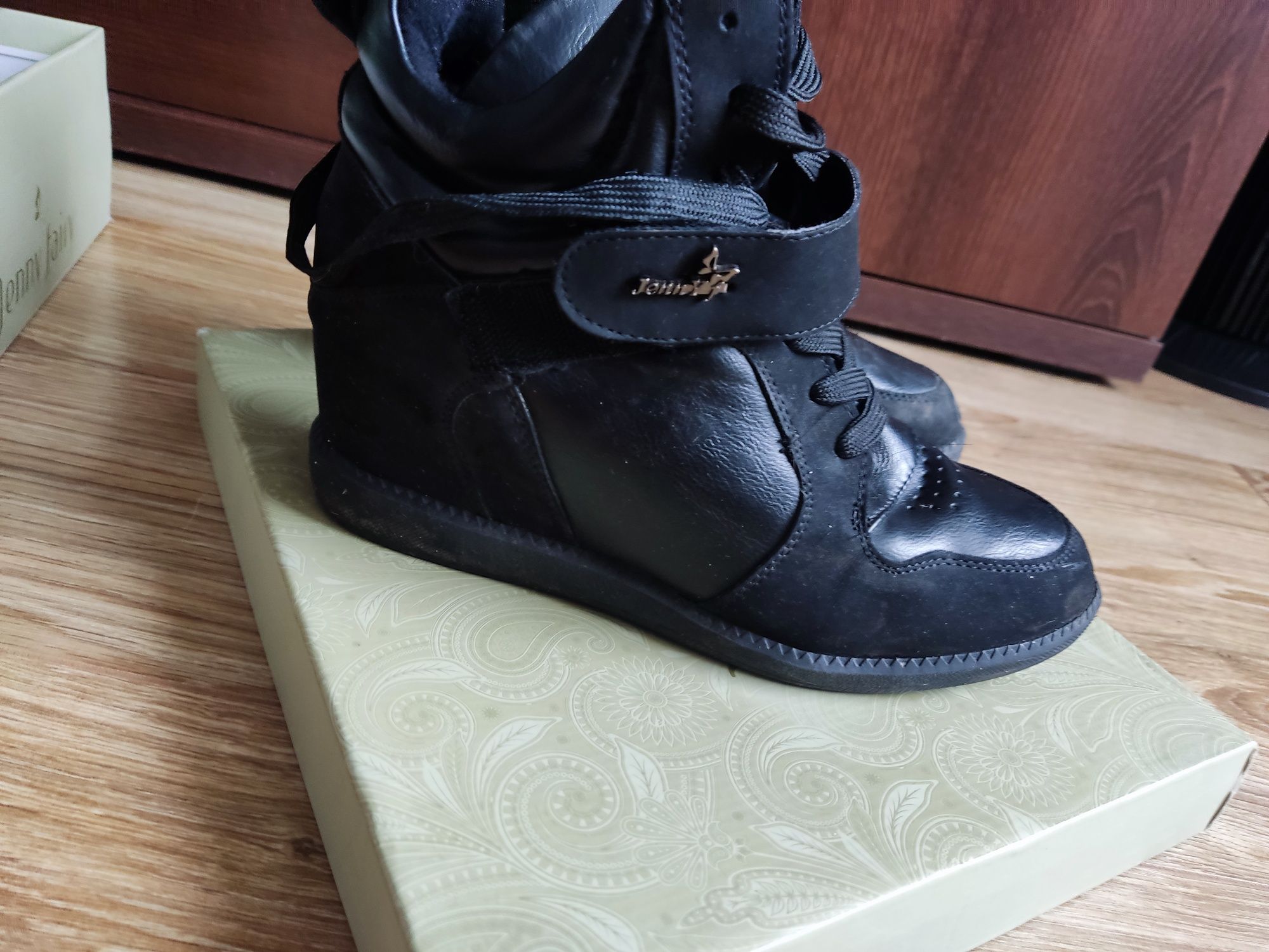 Buty sneakersy Jenny Fairy r. 37 czarne stan bdb mało używane