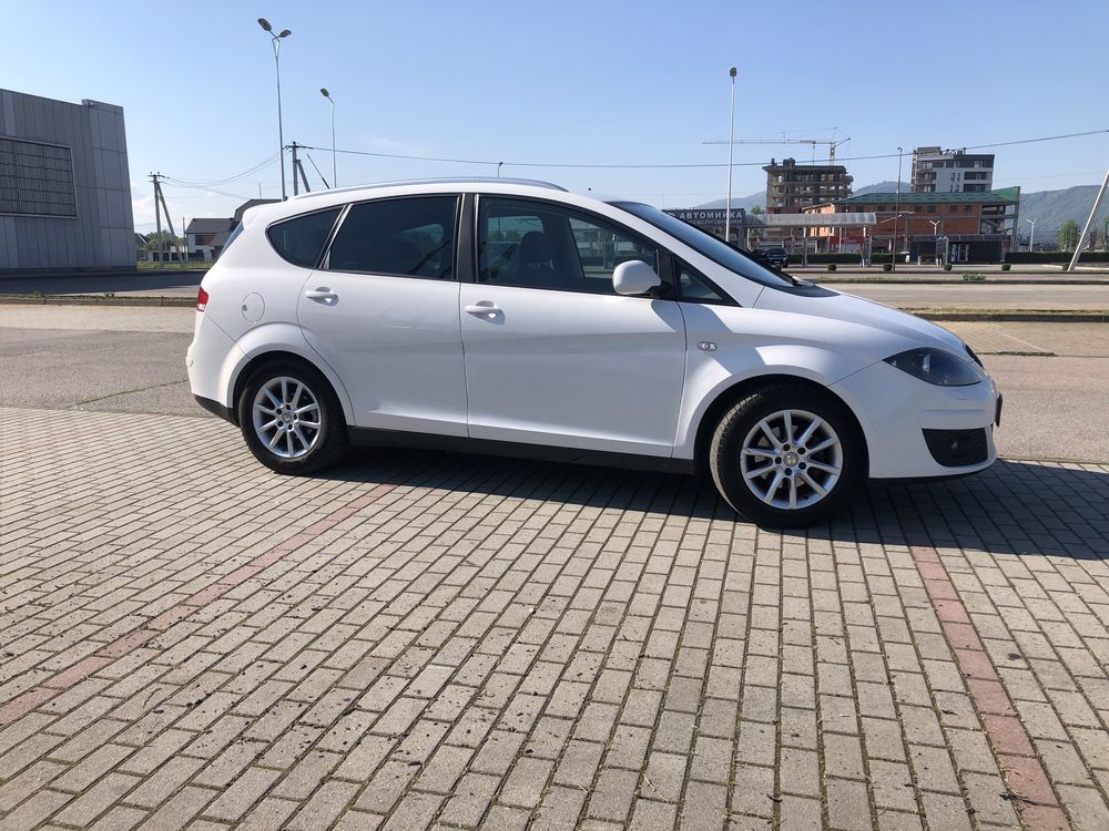 Seat Altea XL 2011 рік від власника