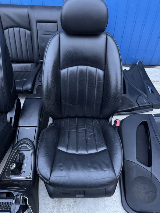 Сидіння Mercedes W219 CLS