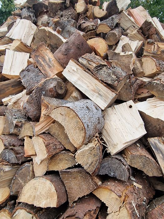 Drewno SUCHE  Sosna Połupana jak i wałki do pieca i kominka Wrocław