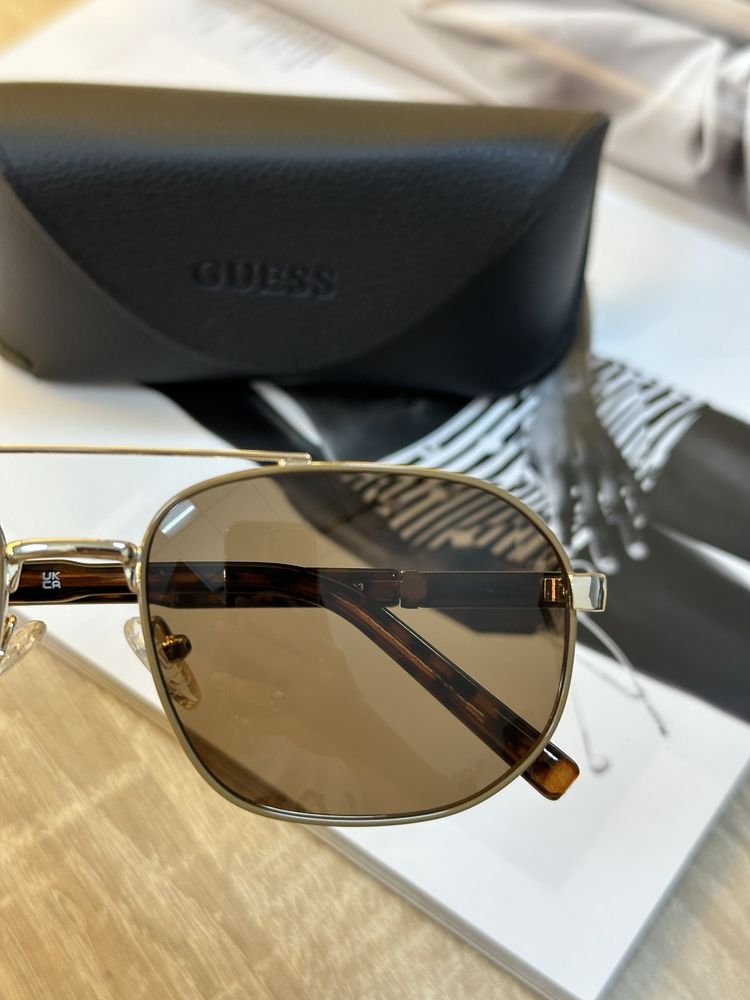Чоловічі сонцезахисні окуляри Guess оригінал