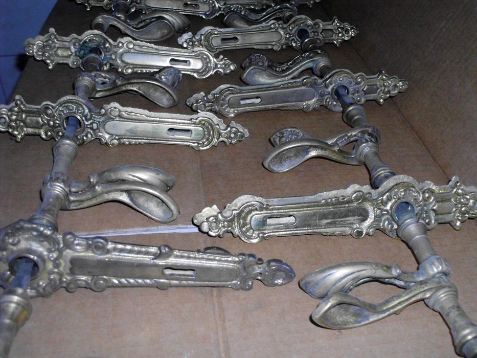 klamki do drzwi zabytkowe mosiężne