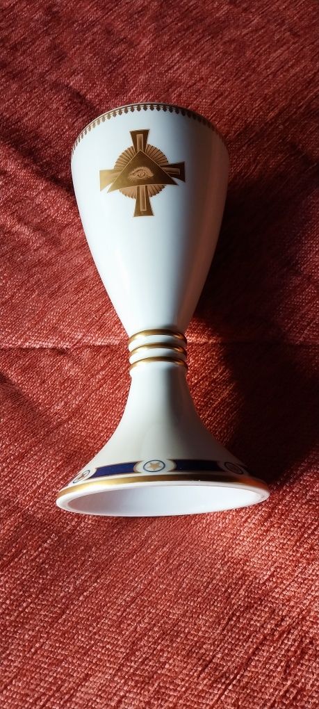 Jarra - "Oficina Real" Porcelanas