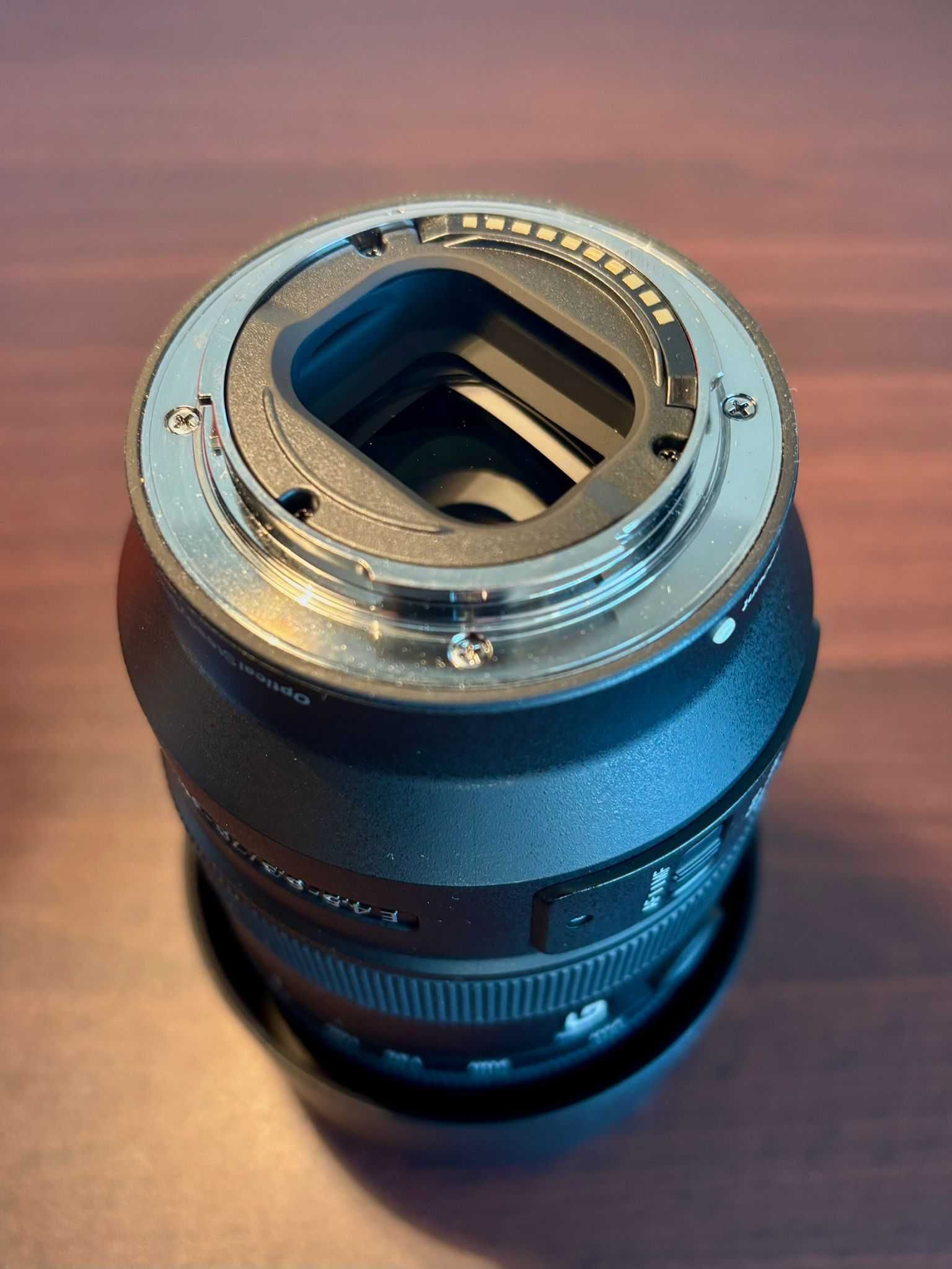 Objetiva Sony SEL70350G como nova