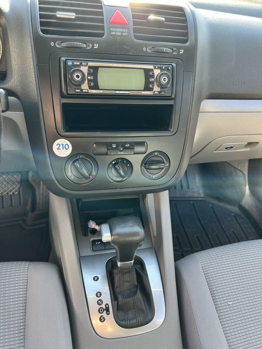 Продам volkswagen jetta 2006. Автомат