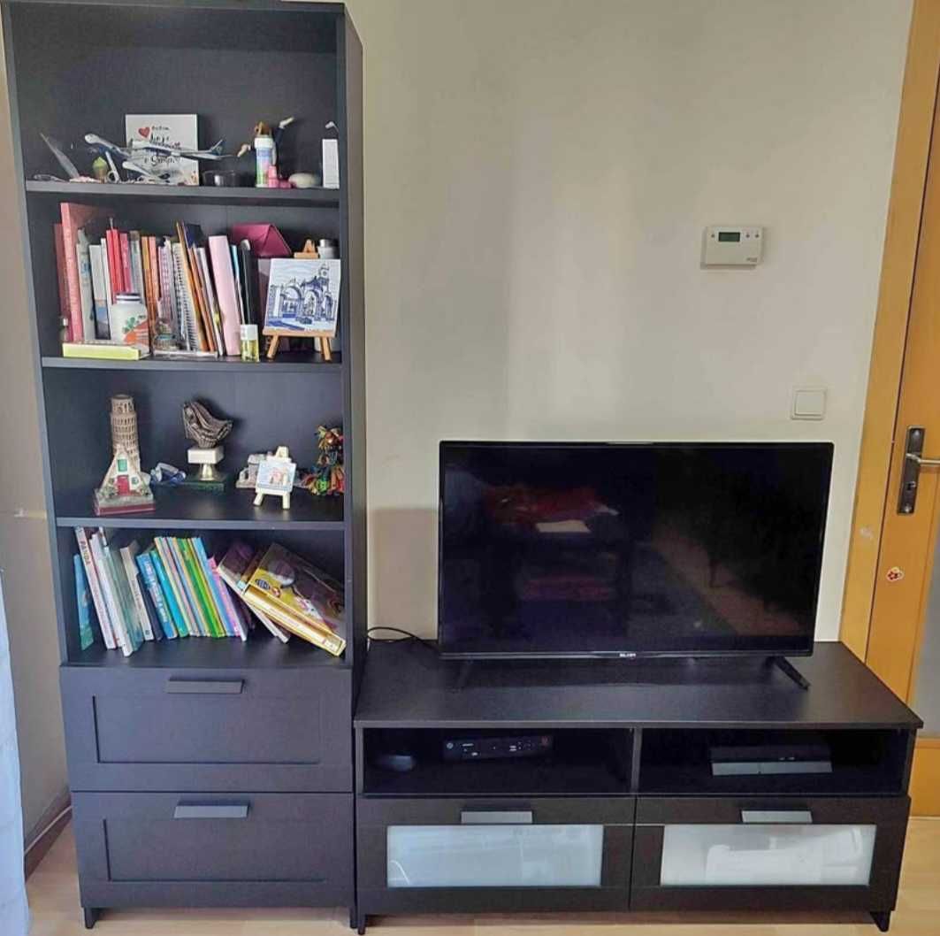 2 Movel / estante sala ikea