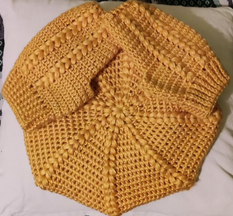 Beret/czapka i mitenki/ocieplacze komplet