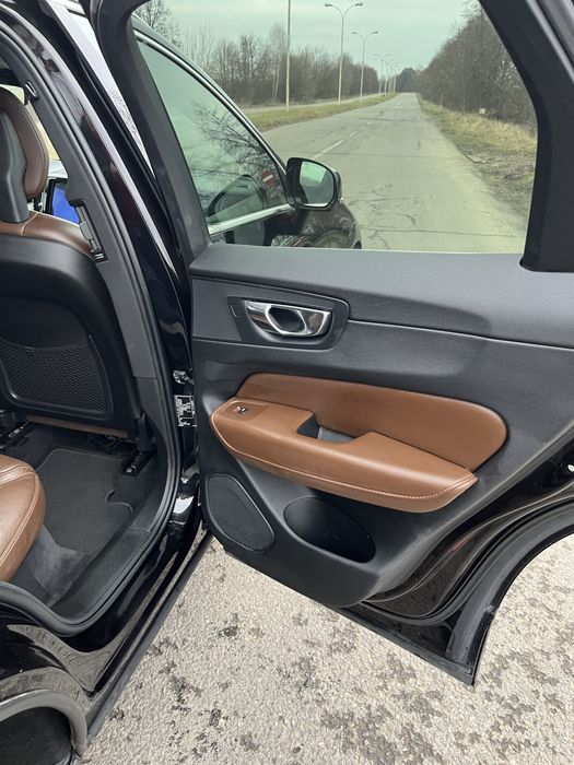 Volvo XC60 lnscription 2017
