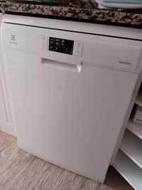 Maquina lavar loiça - Electrolux
