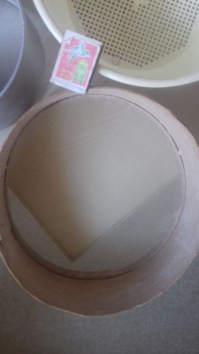 Сито пластиковое и деревянное