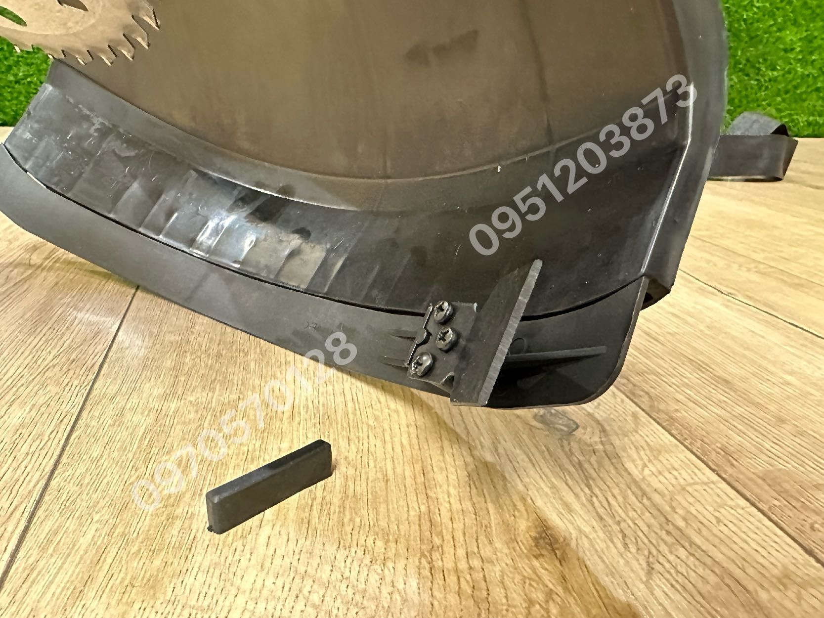 Аккумуляторный триммер косилка Makita DUR501BL 36V 8Ah коса для травы