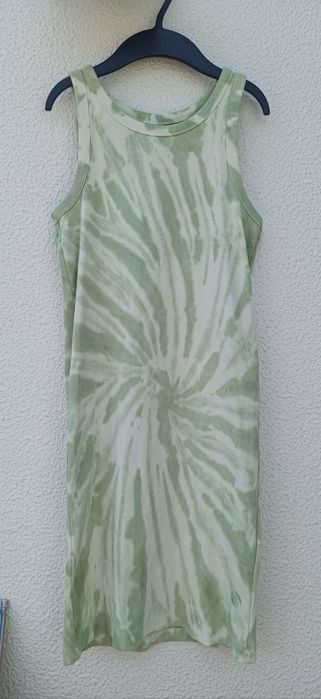 Vestido canelado Zara