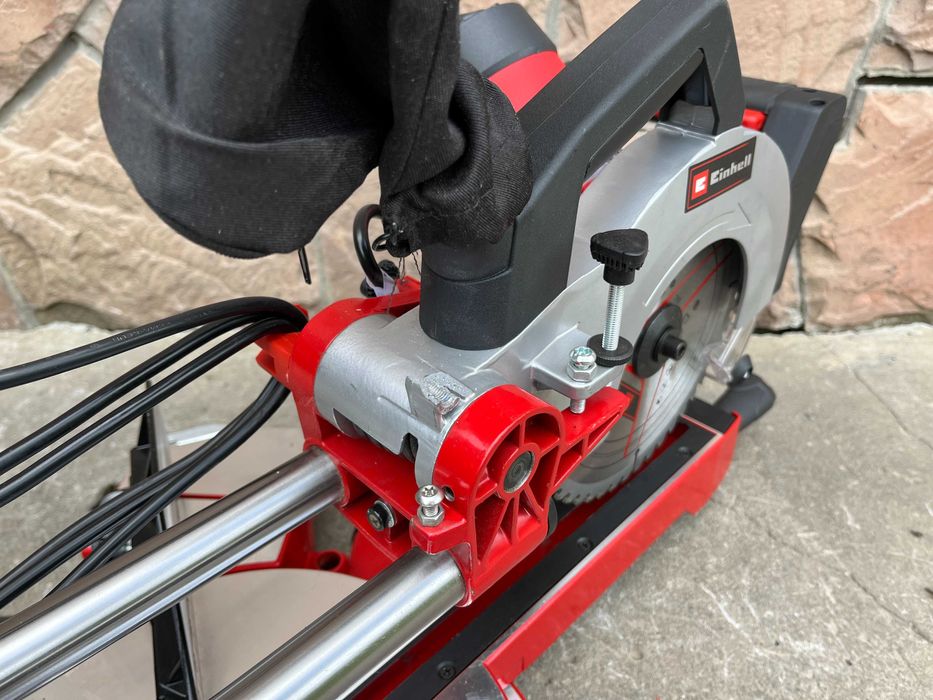 Пила торцовочная Einhell TE-SM 2131 Dual
