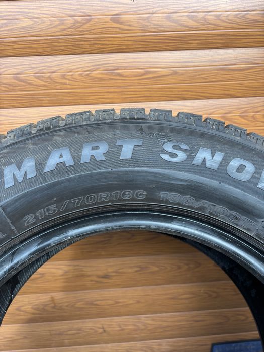 215/70/16C Maxxis 4 opony zimowe 2023r