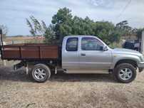 VendoToyota Hilux