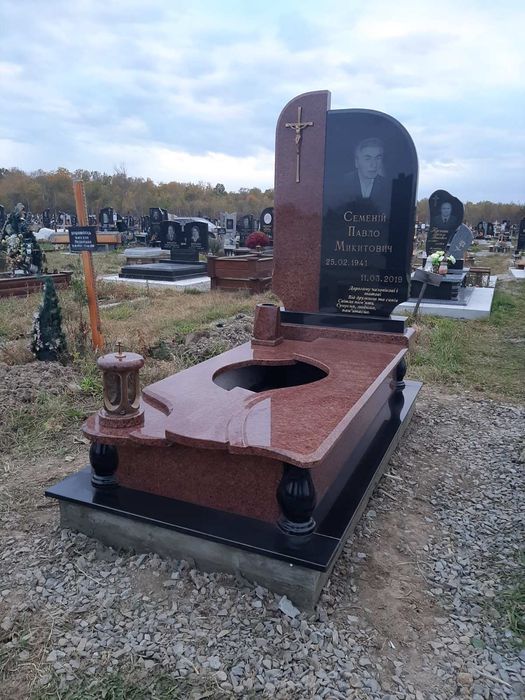 пам'ятники від виробника