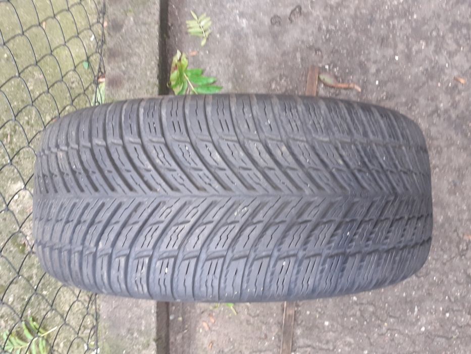 225/45/17 Nokian Tyres Seasonproof 2021r