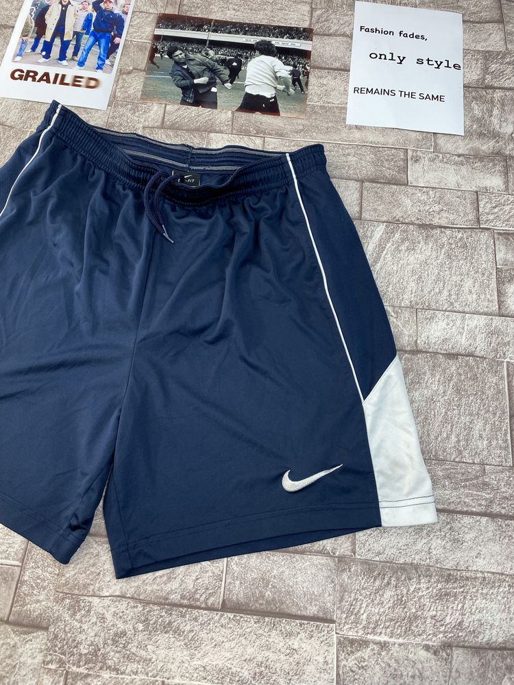 Шорти Nike Dri Fit для Залу L