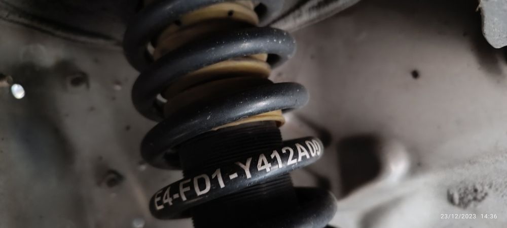 Coilovers + camber plates Corolla e12