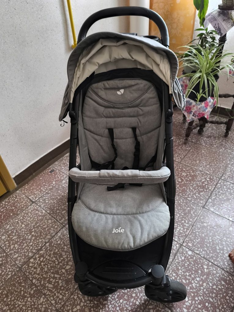 Wózek spacerowy Joie Litetrax
