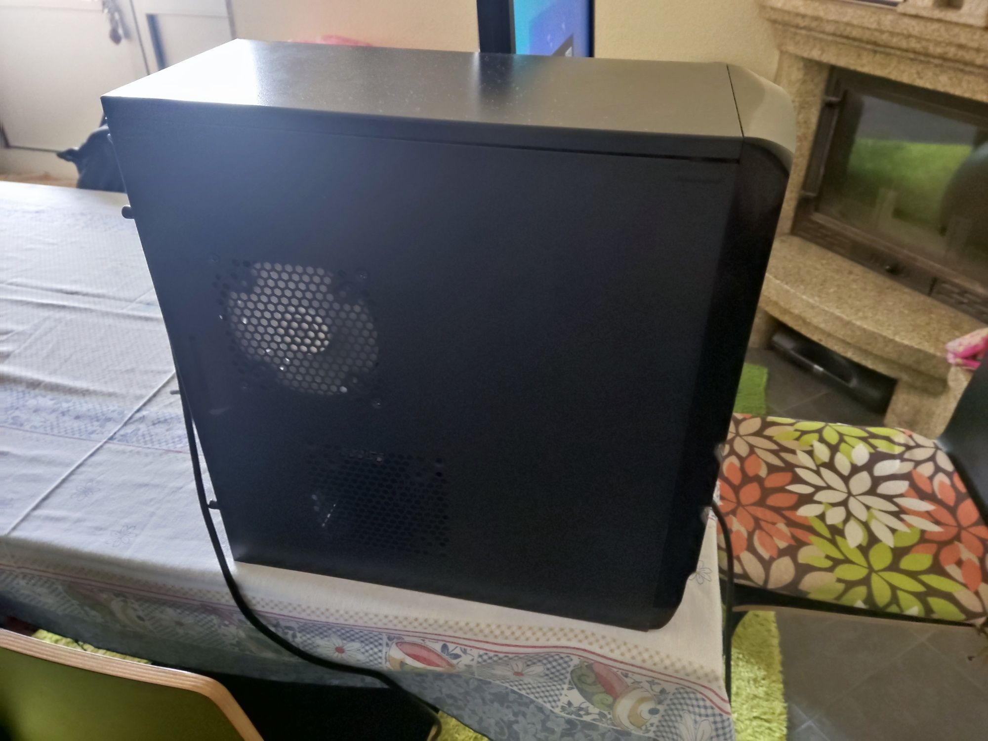 Torre FX6300 8 GB DDR3