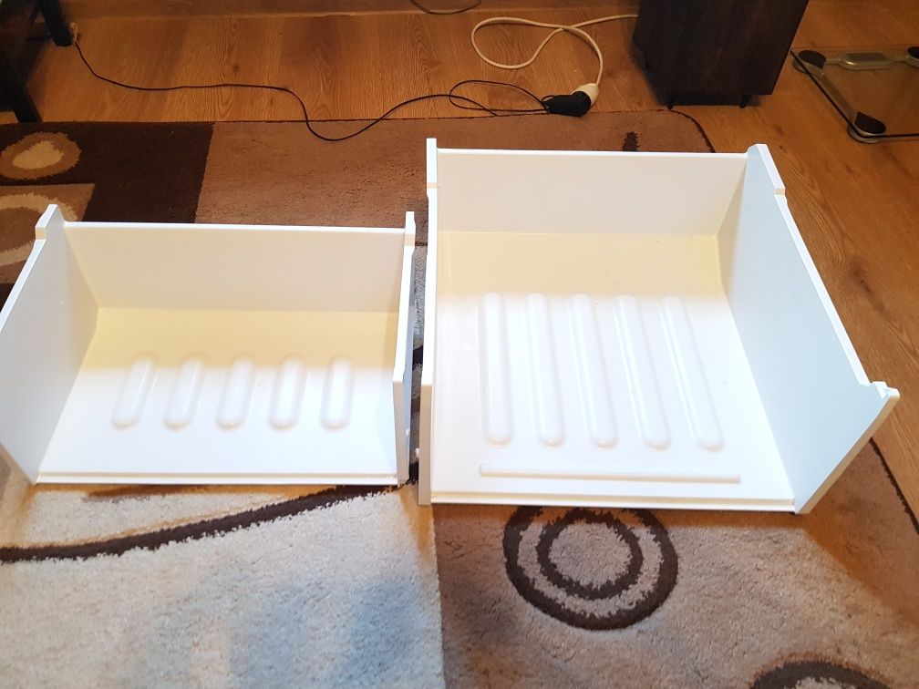 Lodówka Indesit LR6 S1 X półki szuflady balkonik front na części
