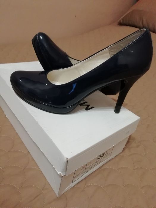 Nowe buty damskie, Szpilki rozmiar 38