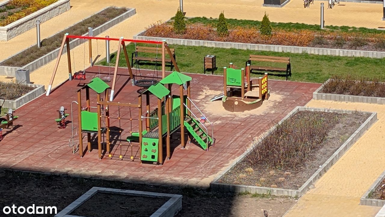 BEZPOŚREDNIO, BOJARY przy ul. Kraszewskiego