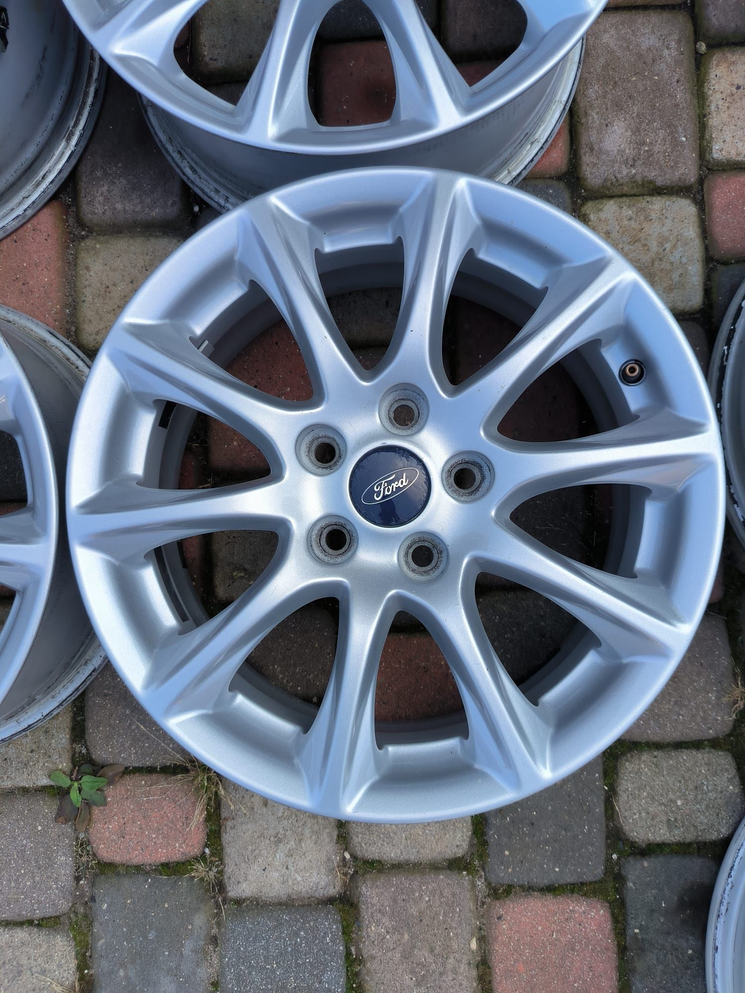 Felgi aluminiowe 16 Ford Mondeo Kuga S-Max C-Max Galaxy Escape 5x108